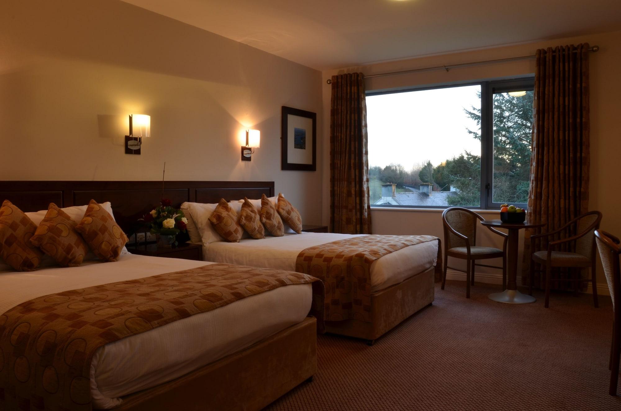 Kiltimagh Park Hotel Exterior foto